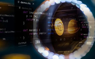 内蒙古 api php源码,下载的php源码怎么运行呢？